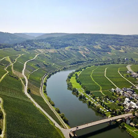 Bernkasteler Moselpanorama Apartamento