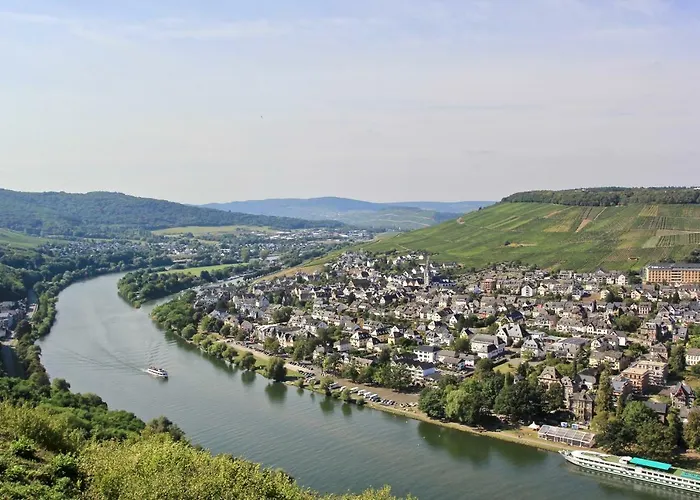 Bernkasteler Moselpanorama 아파트 베른카슈텔쿠에스